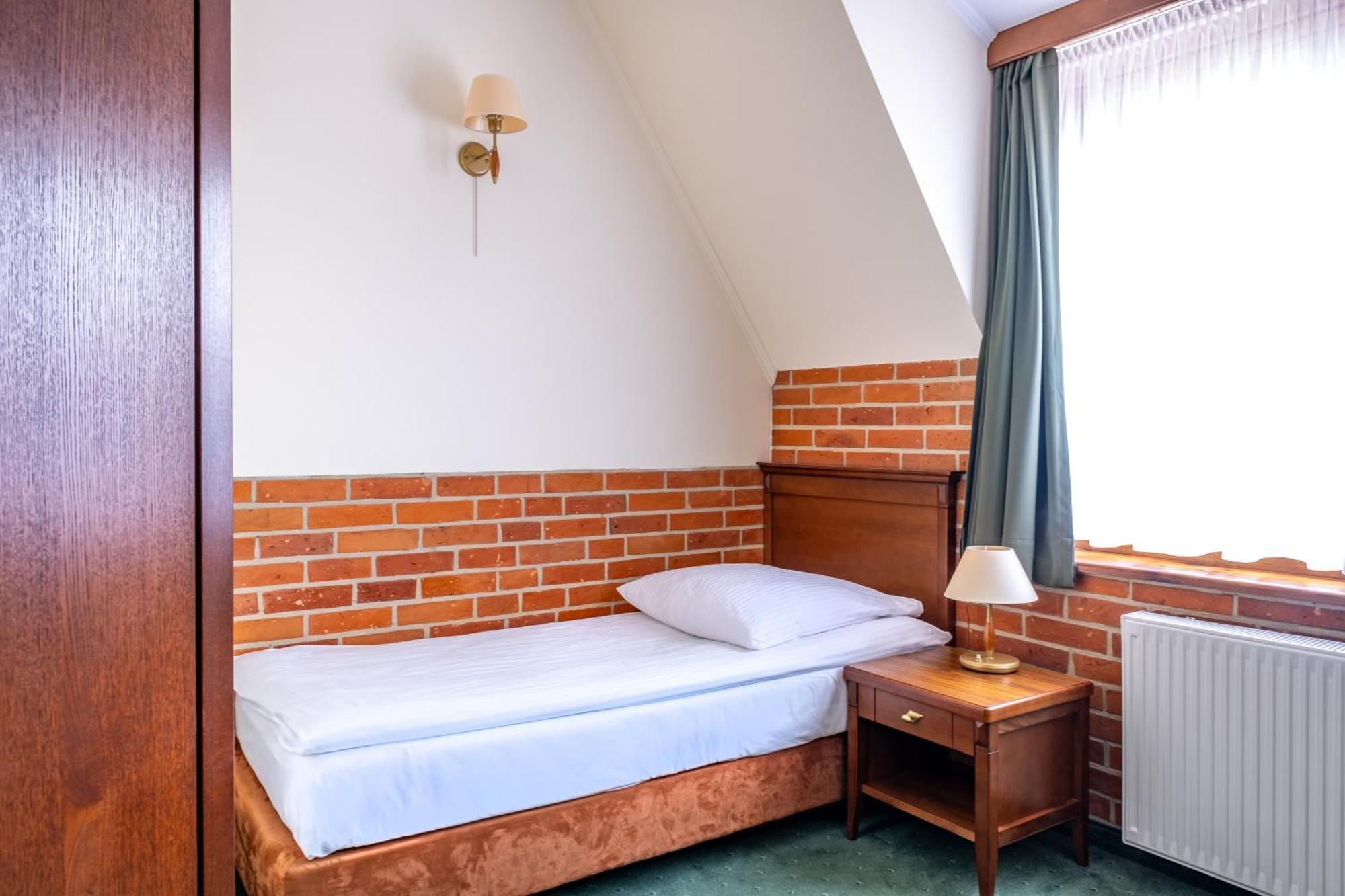 Hotel Szymbark Eksteriør billede