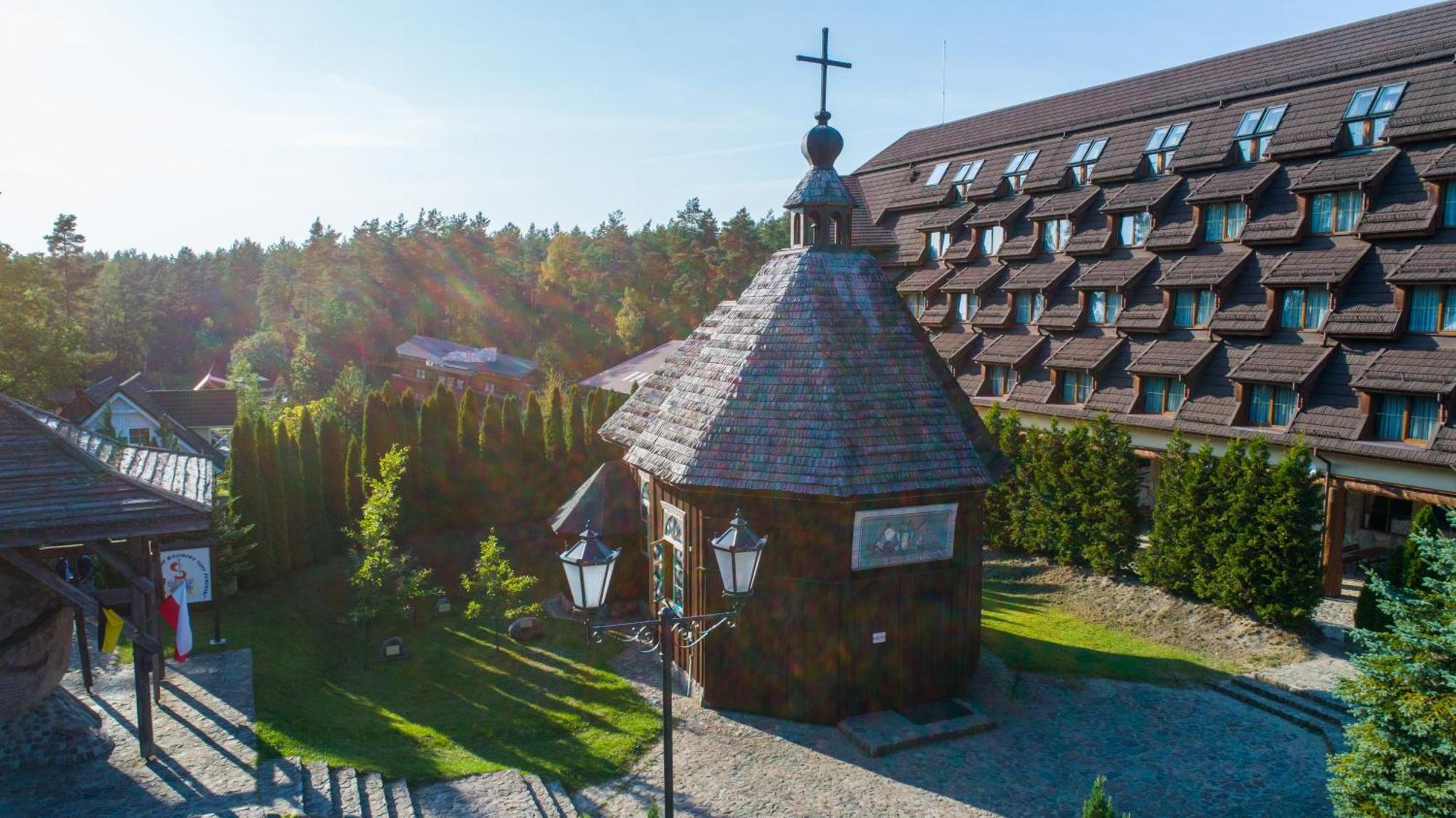 Hotel Szymbark Eksteriør billede