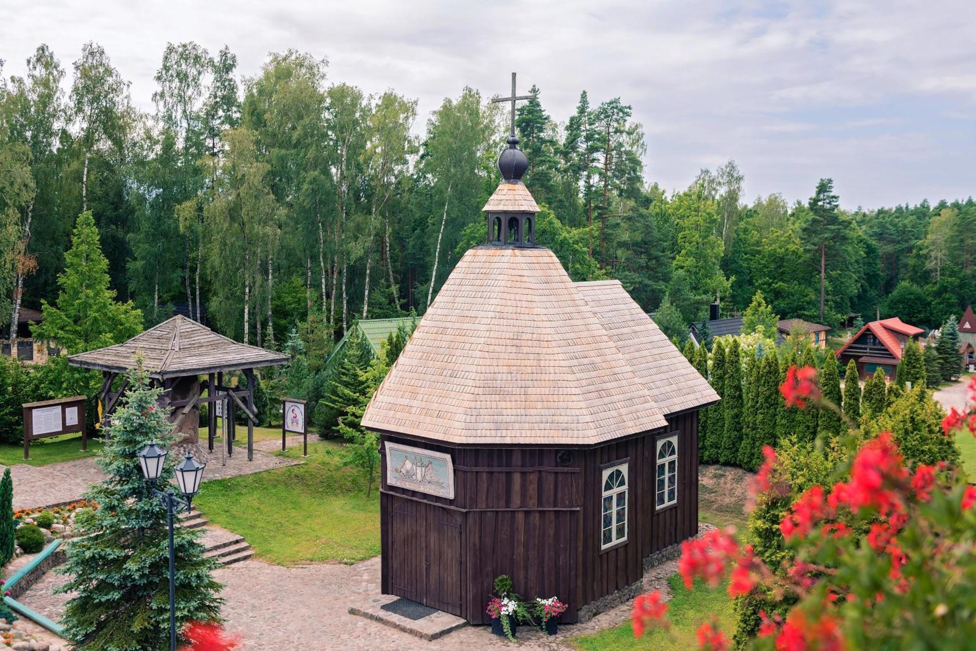 Hotel Szymbark Eksteriør billede